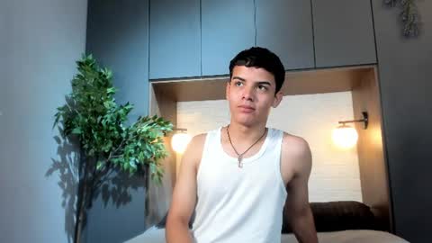 Alfred Vittar online show from July 25, 3:48 am