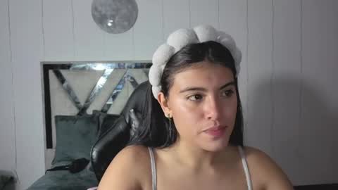 Carolina Join The Fan Club  online show from May 7, 10:59 pm