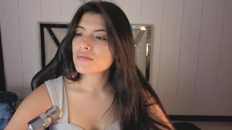 Carolina Join The Fan Club  online show from May 9, 11:43 pm