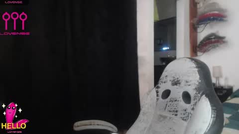 cami online show from June 17, 7:11 am