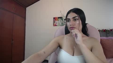 Alheli online show from January 25, 3:30 pm