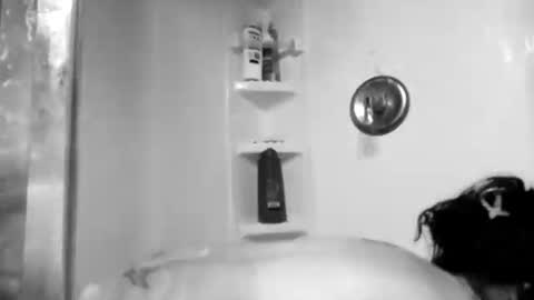 Snapshot of ali_tayler chatting on November 10, 9:52 am ali_tayler online show from November 10, 9:52 am