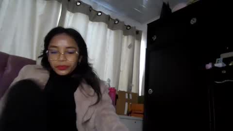 Alia      Anjali  online show from December 4, 3:32 pm