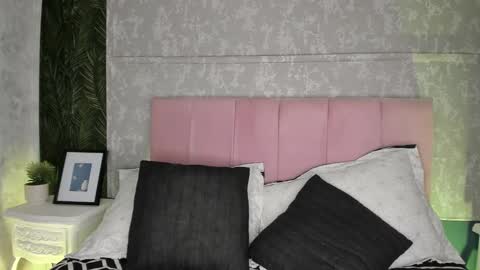 Aliaaa  online show from February 10, 11:36 am