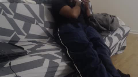 Snapshot of aliasallday chatting on February 25, 2:47 am Alias online show from February 25, 2:47 am