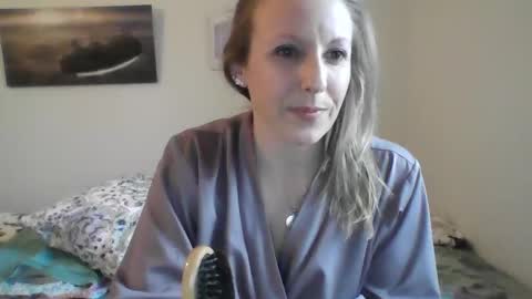 Snapshot of alice8363 chatting on January 18, 9:13 am Alice online show from January 18, 9:13 am