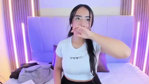 alice_26__ online show from July 28, 7:50 pm