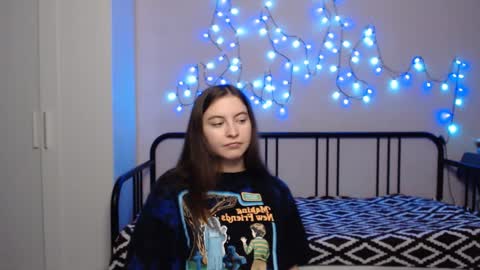 Alice online show from December 1, 7:47 pm