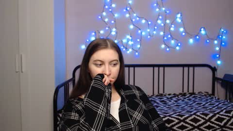 Alice online show from December 29, 7:00 pm