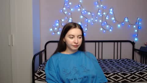 Alice online show from January 19, 7:58 pm