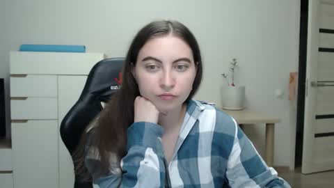 Alice online show from July 30, 7:57 pm