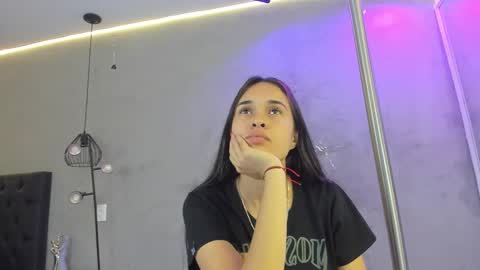 Alice Susan online show from March 3, 9:42 pm