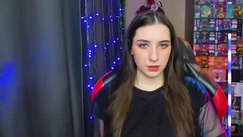 Snapshot of alice_bailey chatting on January 23, 1:56 pm Alice online show from January 23, 1:56 pm