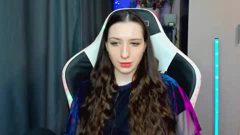 Snapshot of alice_bailey chatting on September 19, 3:34 pm Alice online show from September 19, 3:34 pm