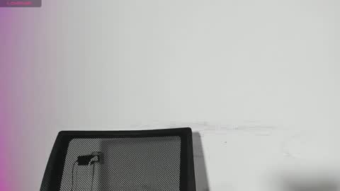 Snapshot of alice_cespedes chatting on December 21, 10:08 pm alice_cespedes online show from December 21, 10:08 pm