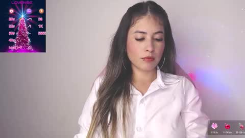 Snapshot of alice_cespedes chatting on December 20, 10:39 pm alice_cespedes online show from December 20, 10:39 pm