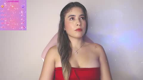 Snapshot of alice_cespedes chatting on May 27, 10:18 pm alice_cespedes online show from May 27, 10:18 pm