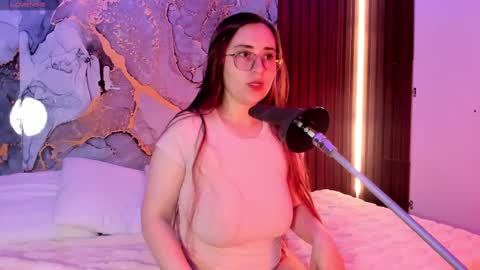 Mey online show from October 7, 2:42 am