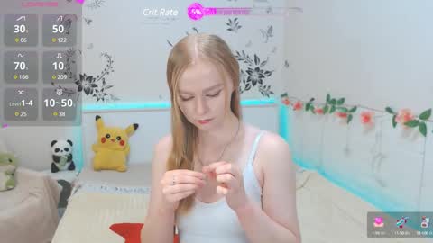 Snapshot of alice_d0ll chatting on February 12, 11:30 pm Alice online show from February 12, 11:30 pm