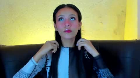alice_drool online show from June 10, 11:42 am