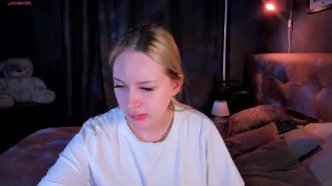 Alice online show from September 25, 11:52 pm