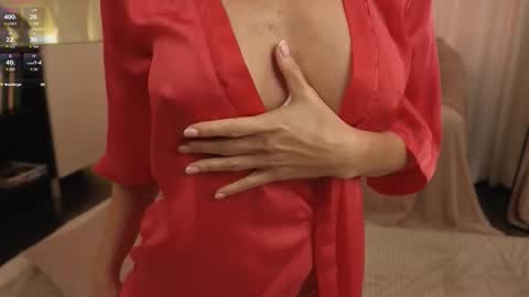 Snapshot of alice_eva chatting on October 30, 11:55 am alice_eva online show from October 30, 11:55 am