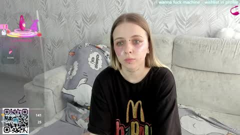 alice_halle online show from March 30, 9:21 am