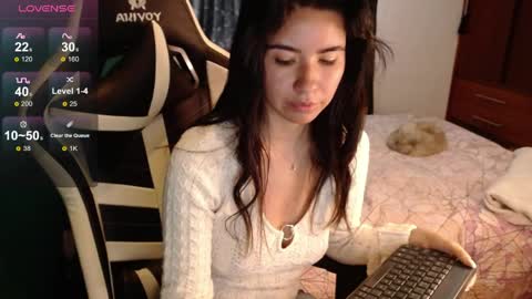 Alice online show from May 28, 6:38 pm