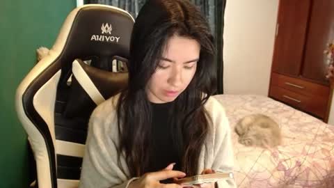 Alice online show from July 21, 3:58 pm