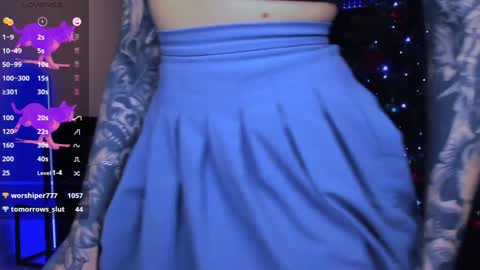 Alice online show from December 10, 5:11 pm