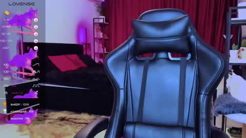 Alice online show from January 16, 9:30 pm