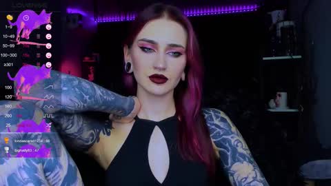 Alice online show from October 18, 6:41 pm