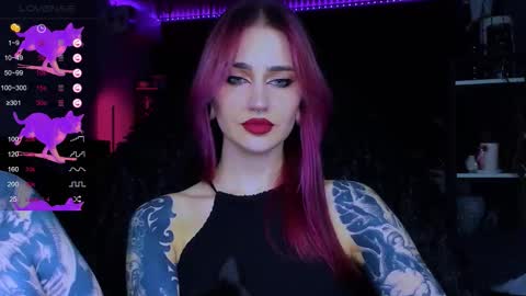 Alice online show from October 19, 6:41 pm