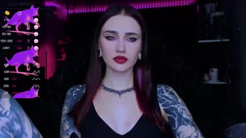 Alice online show from October 22, 6:51 pm