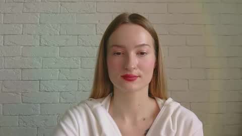 Snapshot of alice_sweet_01 chatting on December 18, 11:27 am Alice online show from December 18, 11:27 am