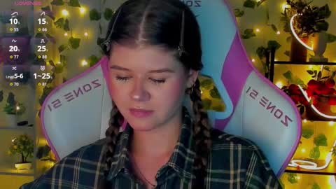 Alice online show from February 27, 6:08 pm