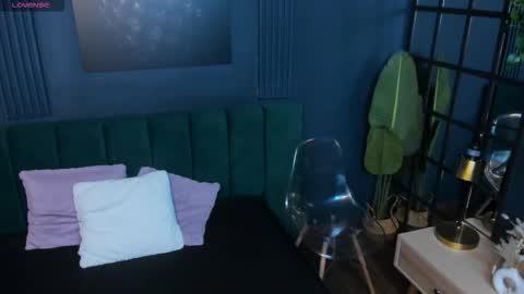 Snapshot of aliceandsia chatting on September 22, 2:57 am Alice and Asia online show from September 22, 2:57 am