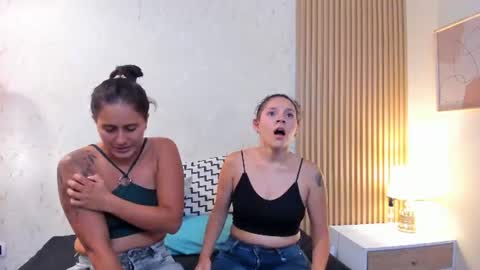 Alice and Asia online show from July 30, 7:35 pm