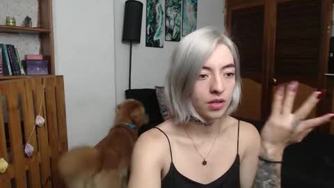 alicee_logan_ online show from February 22, 2:34 am