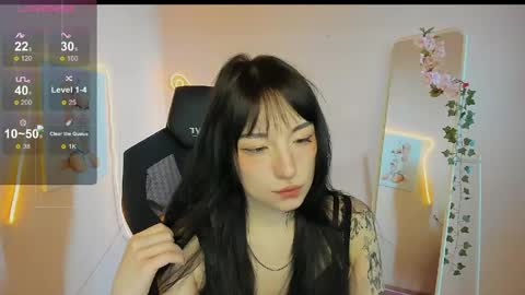 Alice online show from May 3, 2:06 am