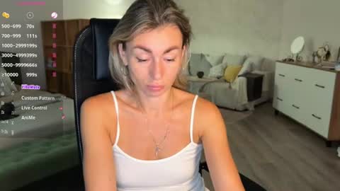 Daniella online show from August 1, 1:49 am