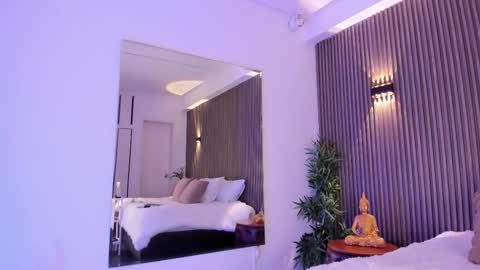 Snapshot of alicehanz_ chatting on November 20, 4:23 am Alice online show from November 20, 4:23 am