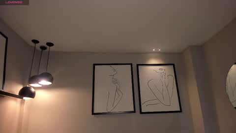 Snapshot of aliceharperx chatting on October 28, 7:05 pm Alice online show from October 28, 7:05 pm