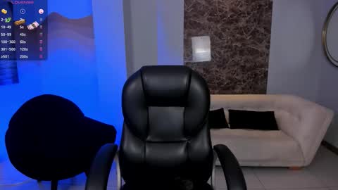 Snapshot of aliceharperx chatting on November 7, 7:03 pm Alice online show from November 7, 7:03 pm