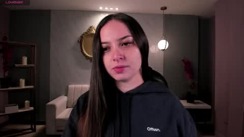 Snapshot of aliceharperx chatting on November 29, 11:35 am Alice online show from November 29, 11:35 am