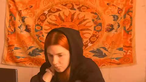 Alice online show from June 19, 4:39 am