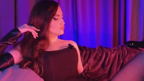 alicejameson online show from January 13, 8:58 pm