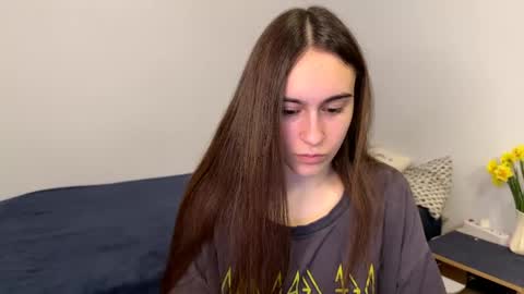 alicekollt online show from April 27, 8:18 pm