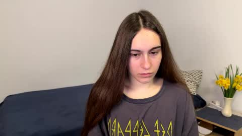 alicekollt online show from May 1, 12:26 am