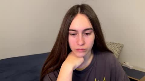 alicekollt online show from May 1, 9:30 pm